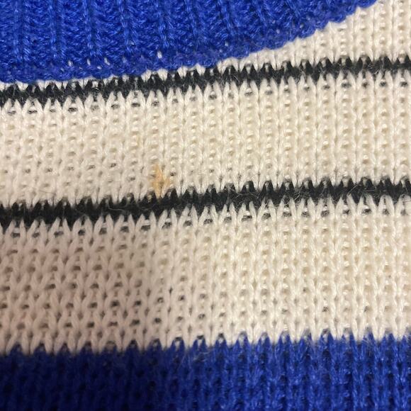 Vintage FIA Italia Americana Native American Sweater Size Small - Picture 3 of 11